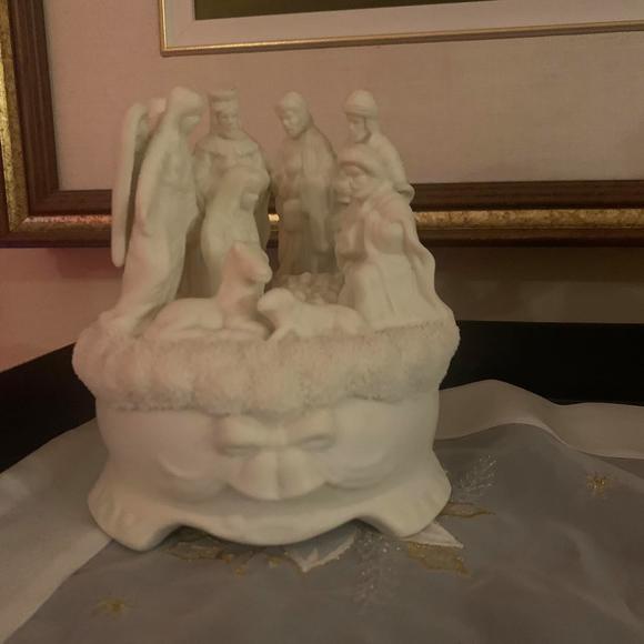 Meet your Posher, Janell - Picture 1 of 1